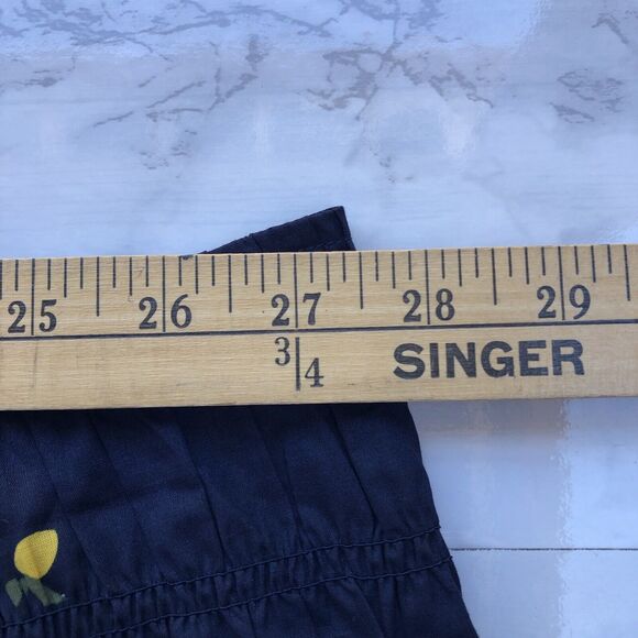 Lane Bryant Women 38/40 Smocked Sleeveless Blouse Navy with Lemon Print New - Picture 9 of 12